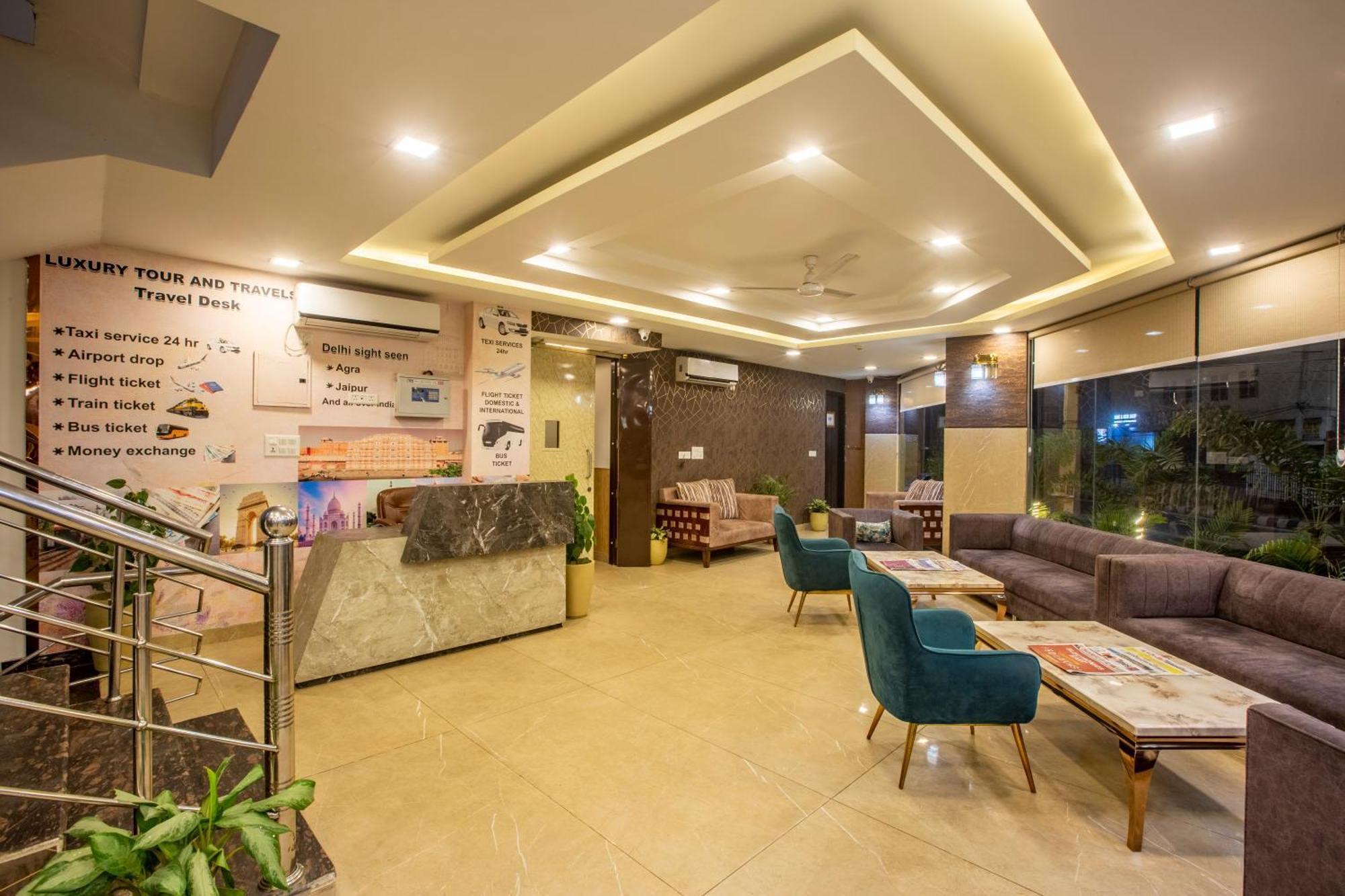 Hotel The Prithvi Near Delhi Airport ニューデリー エクステリア 写真