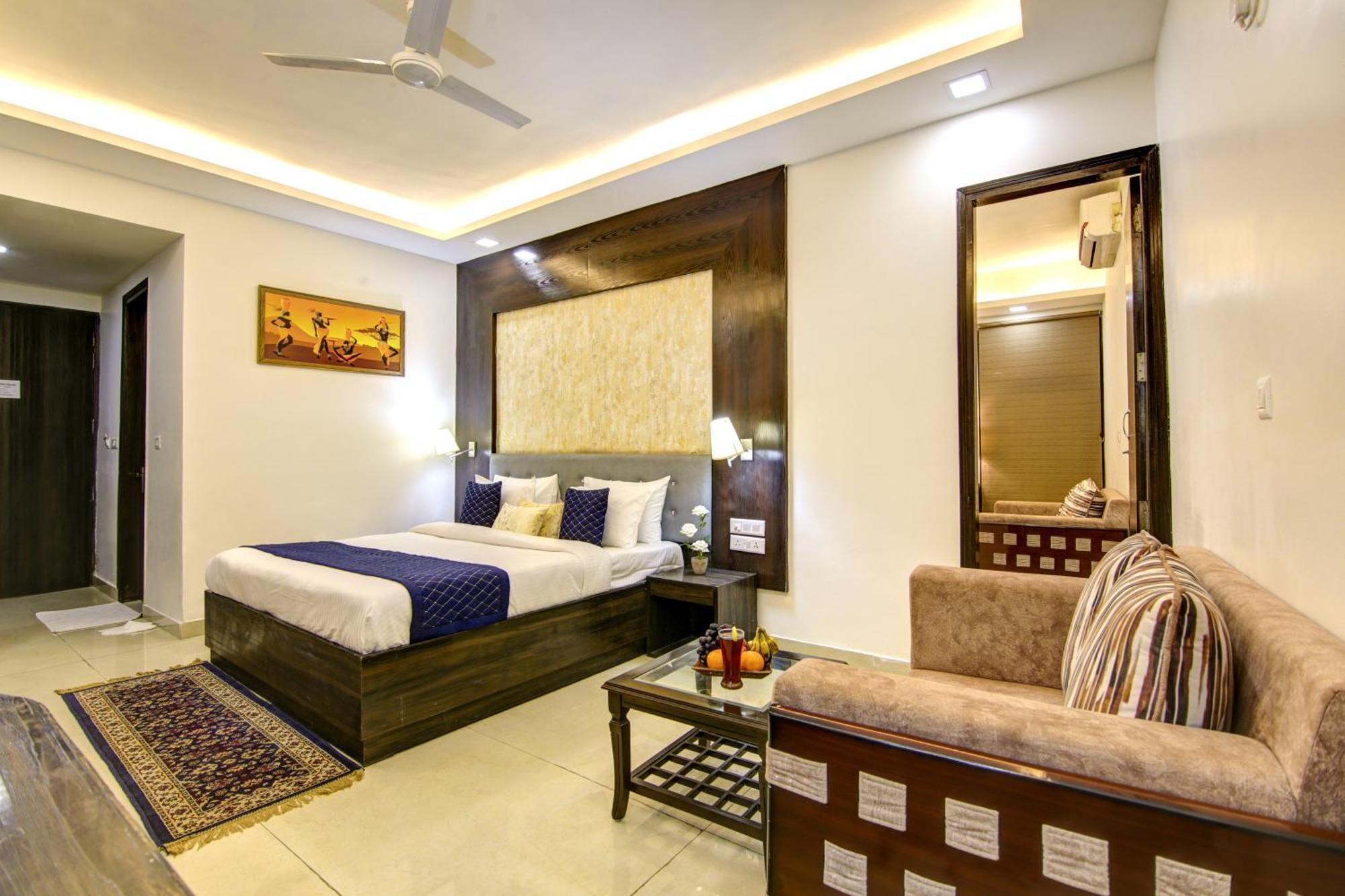 Hotel The Prithvi Near Delhi Airport ニューデリー エクステリア 写真