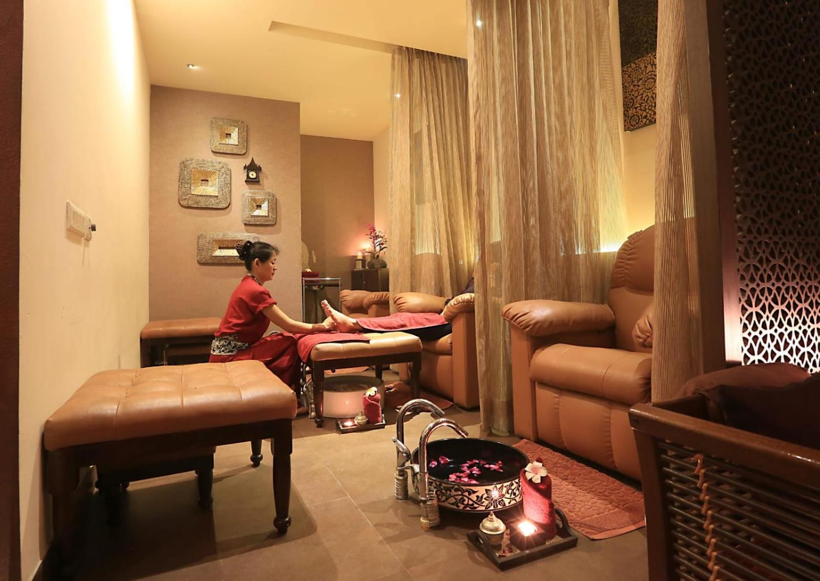Hotel The Prithvi Near Delhi Airport ニューデリー エクステリア 写真