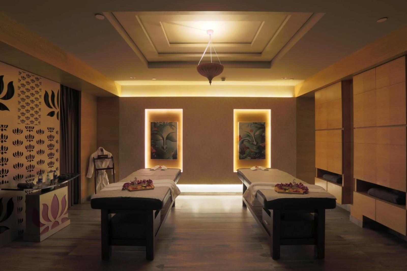 Hotel The Prithvi Near Delhi Airport ニューデリー エクステリア 写真